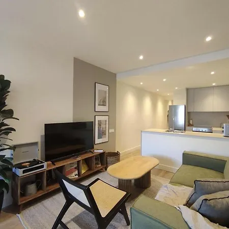 2br City Center Apartment *